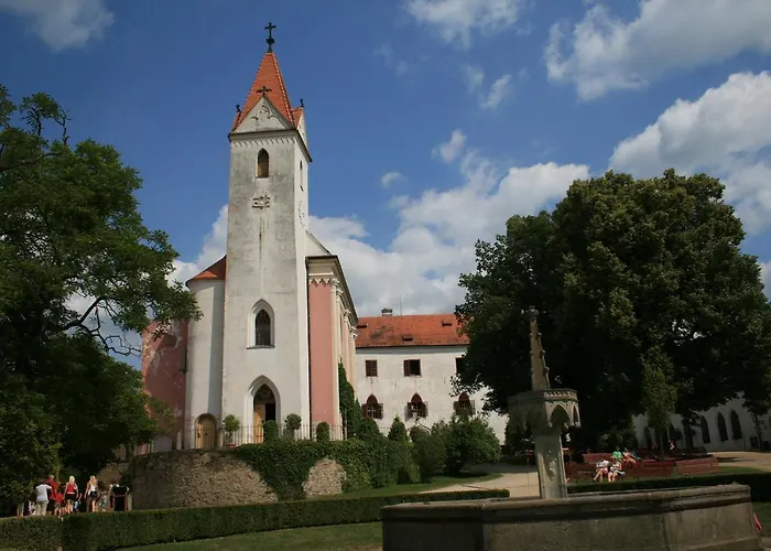 Vranov Lodge
